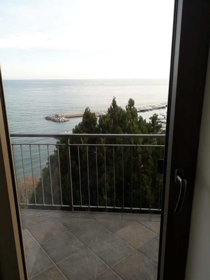 B&B nido sul mare Alassio Exterior foto